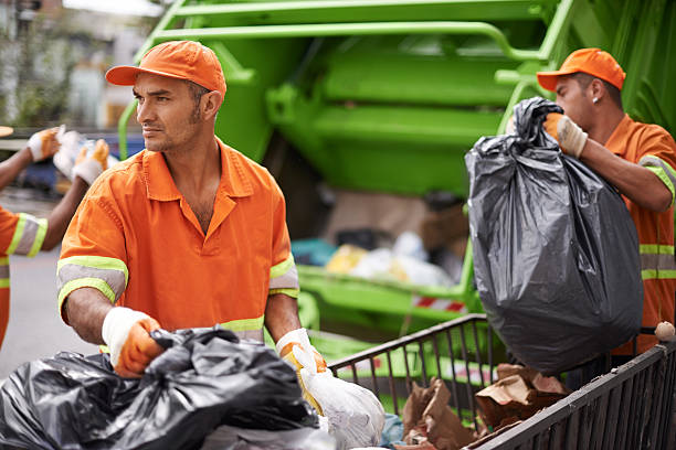 Best Construction Debris Removal  in Owatonna, MN